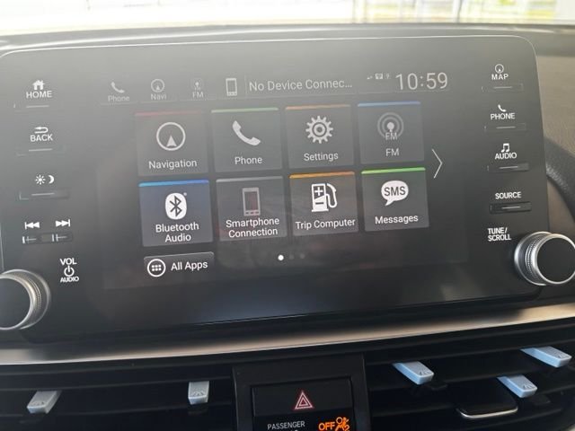 Used 2018  Honda Touring 2.0T image 11