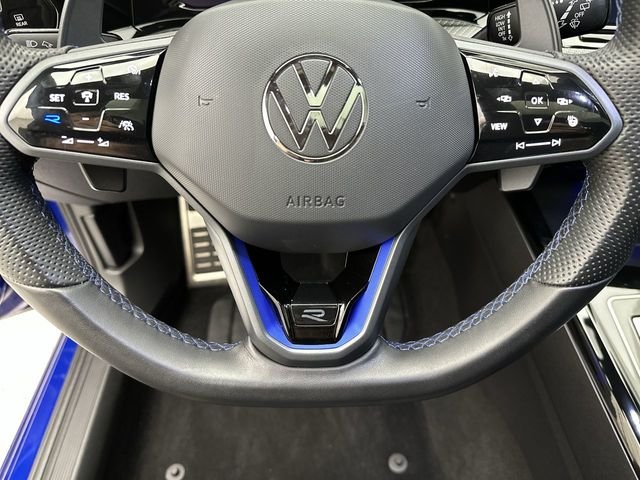 Used 2023 Blue Volkswagen 2.0T image 16