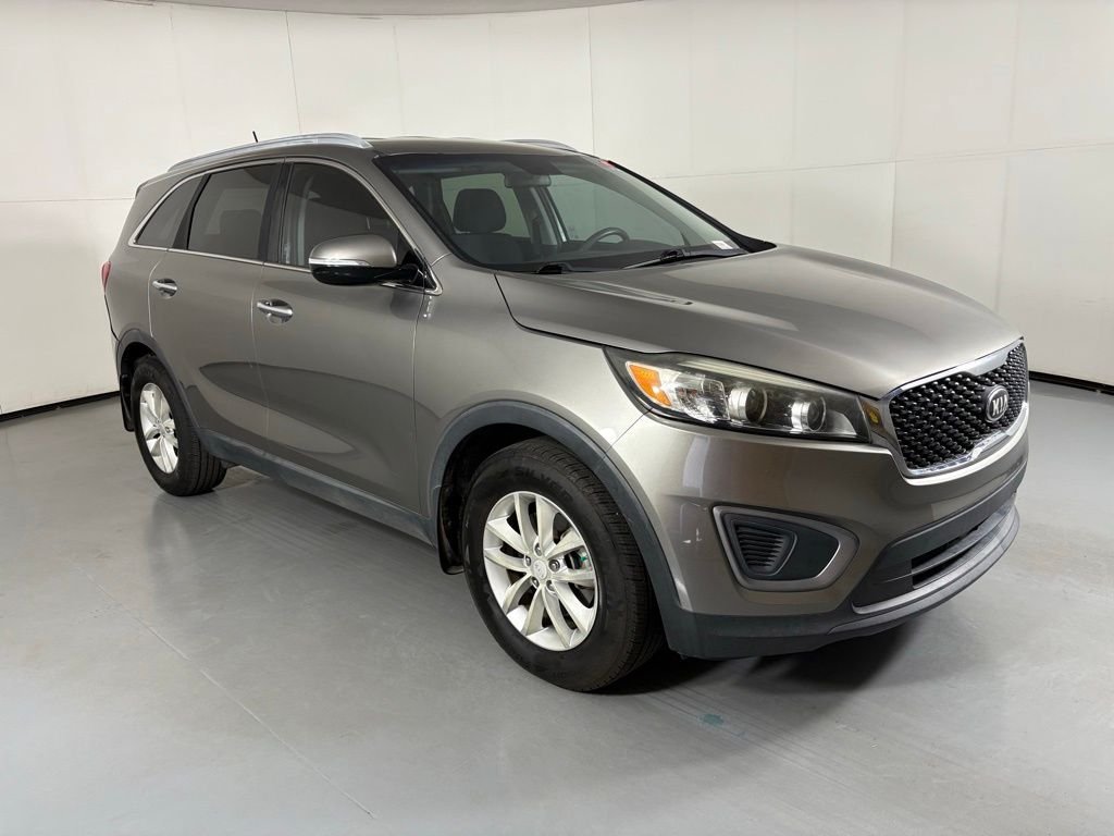 Used 2016 Kia Sorento LX with VIN 5XYPG4A38GG089699 for sale in Mesa, AZ
