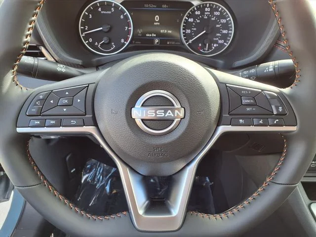 New 2025 Two-tone Atlantic Gray Metallic / Super Black Nissan SR image 19