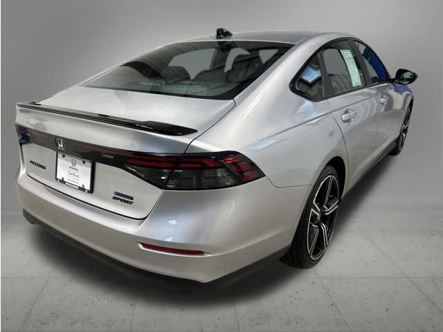 2026 Honda Accord Hybrid Sport - Photo 6
