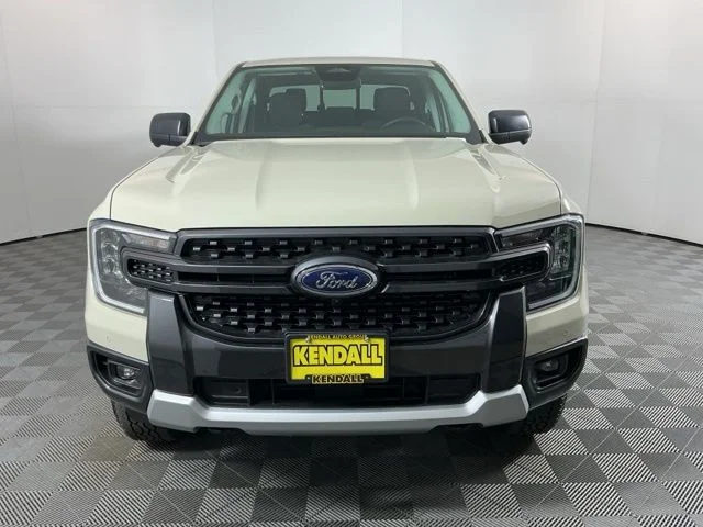 New 2025 Desert Sand Ford XLT image 2
