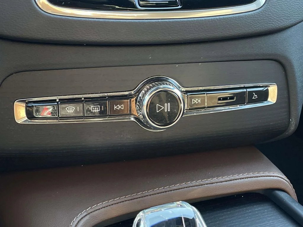 2023 Volvo XC90 Ultimate - Photo 19