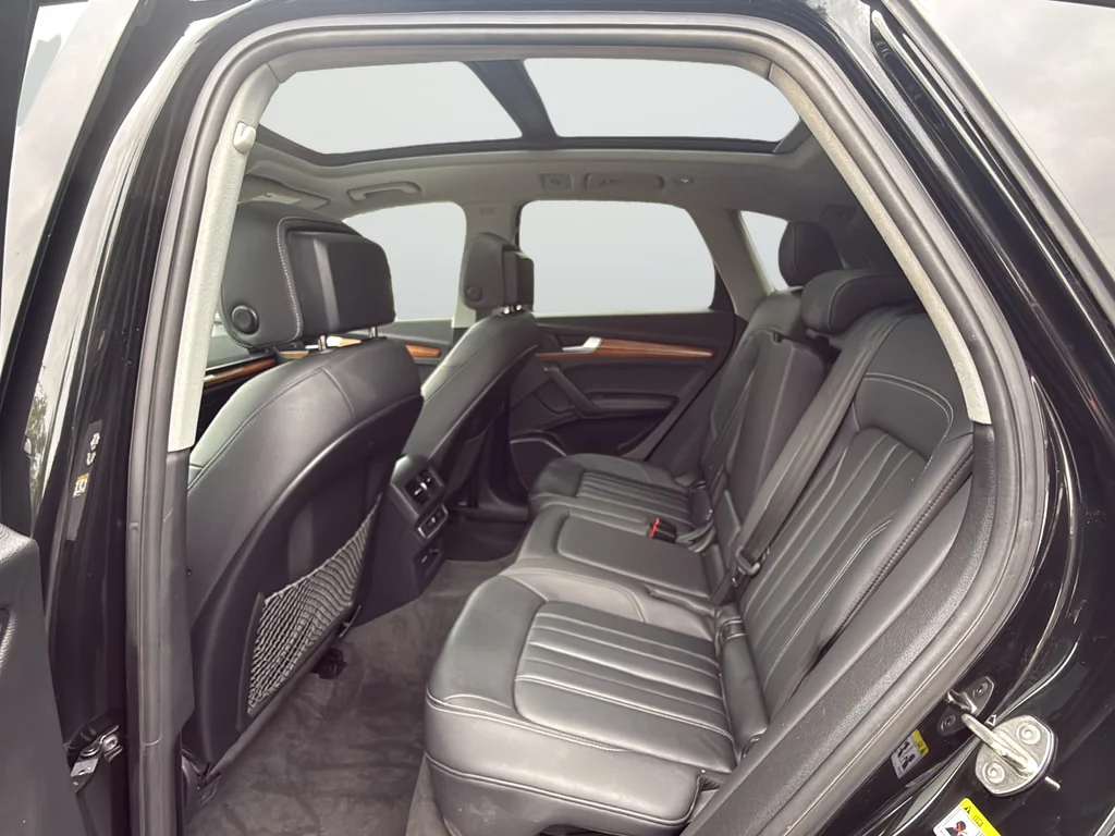 Used 2023 Black Audi 45 S line Premium image 27