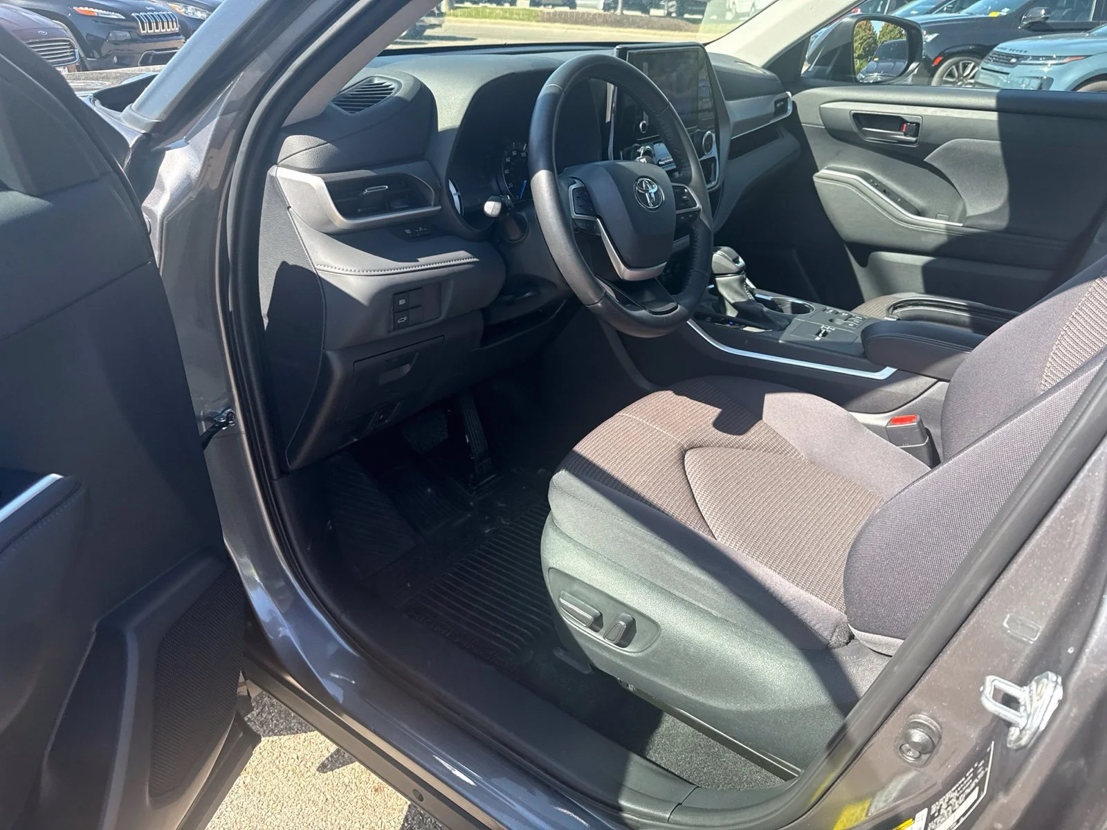 Used 2023 Gray Toyota  image 9