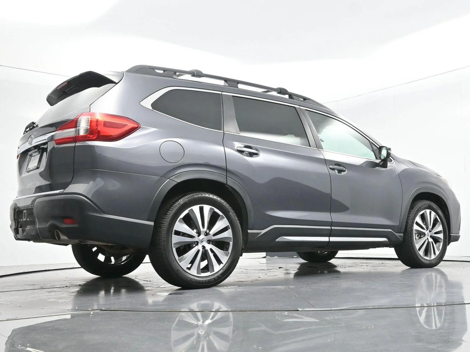 Used 2021 Magnetite Gray Metallic Subaru Limited image 52