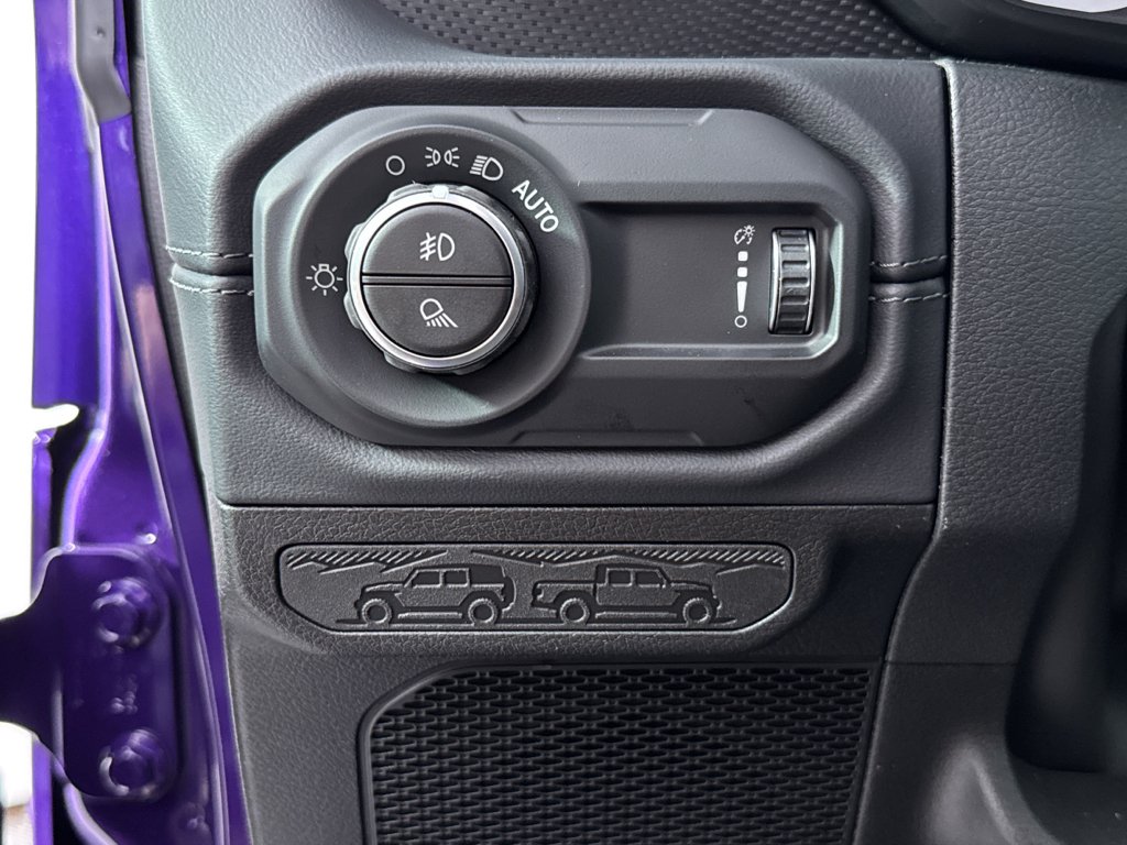New 2026 Reign Jeep Mojave image 29