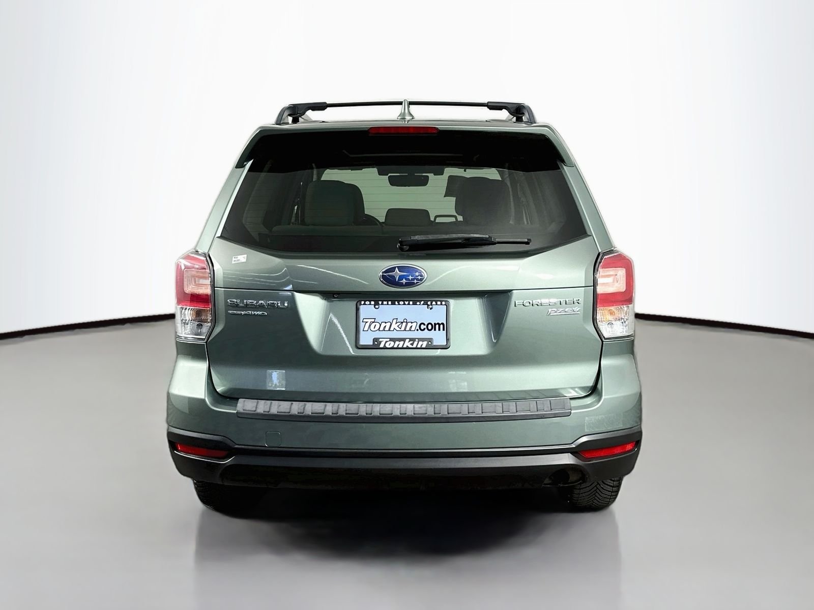 Used 2017 Jasmine Green Metallic Subaru 2.5i Premium image 6