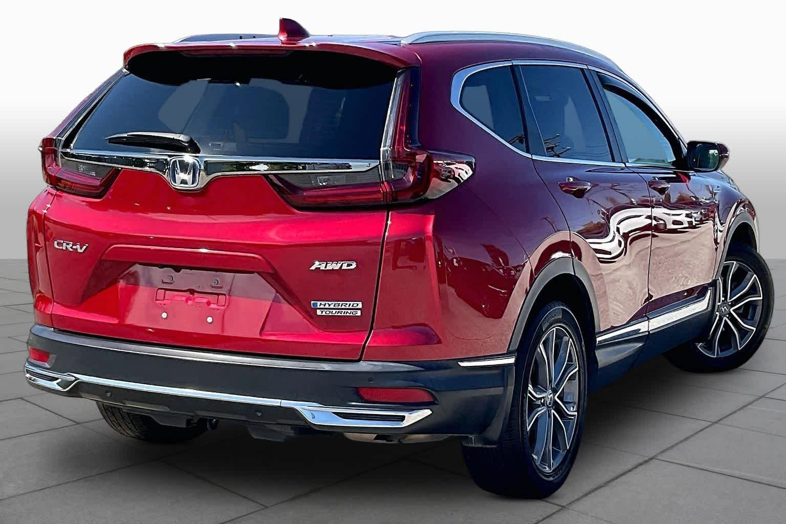 Used 2022 Radiant Red Metallic Honda Touring image 13