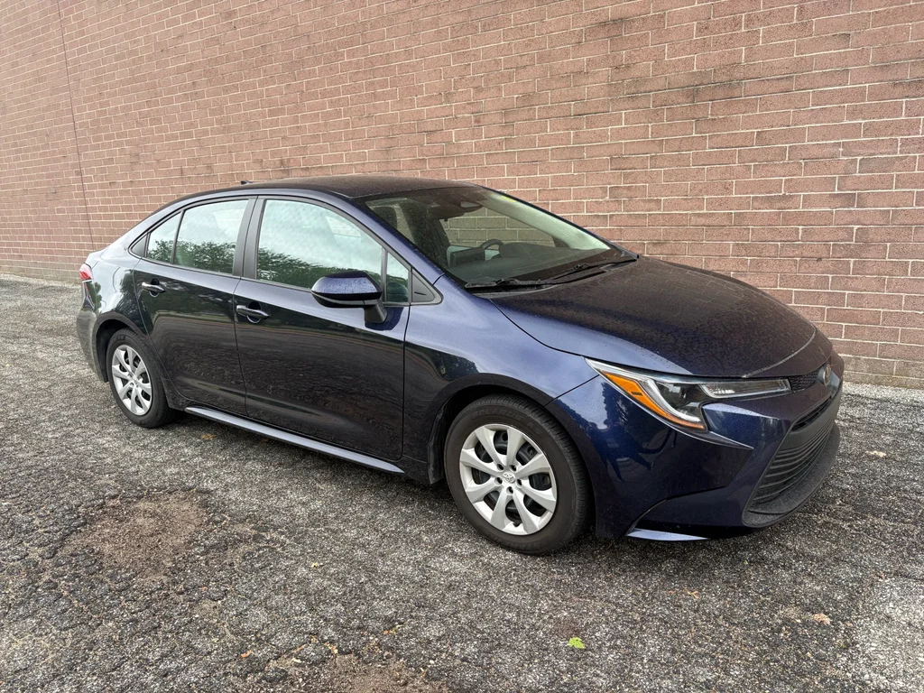 Used 2024 Blueprint Toyota LE image 8
