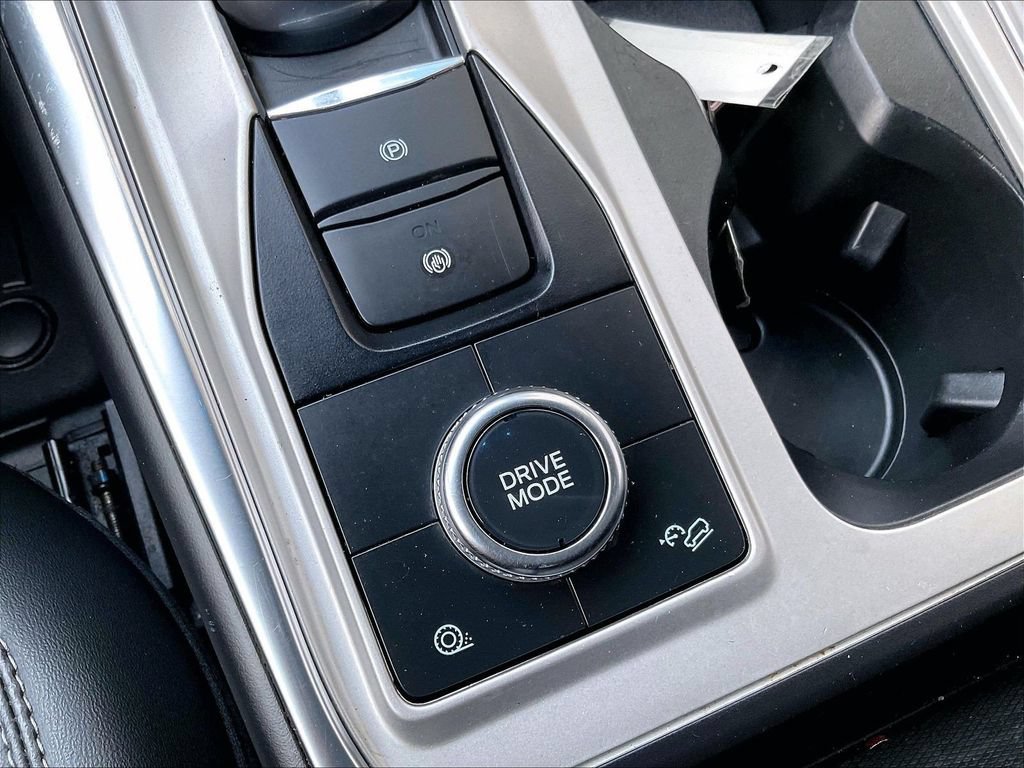 Used 2022 Black Ford XLT image 28