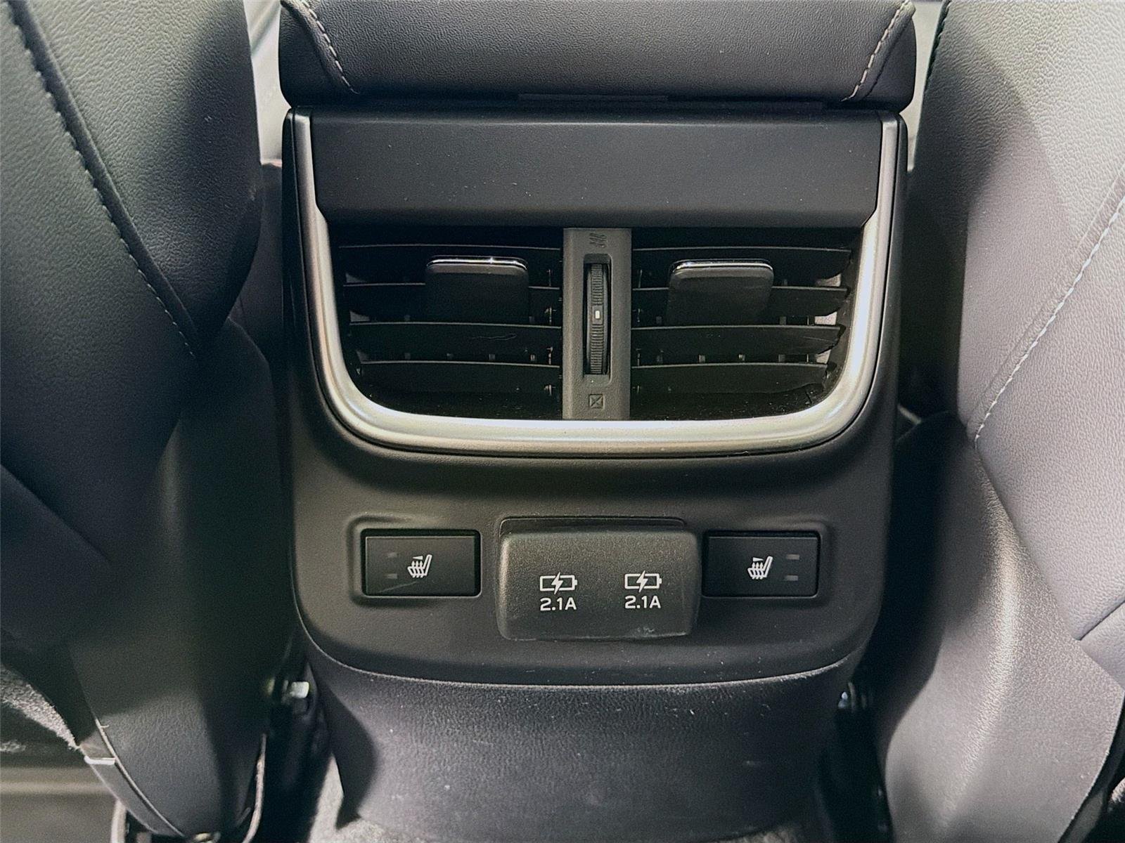 Used 2021 GREEN SUBARU  image 28