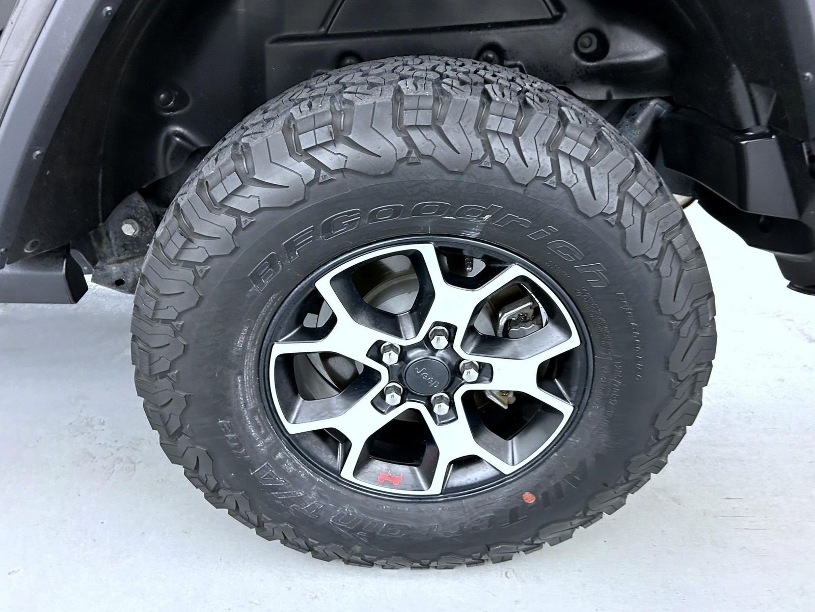 Used 2020 Black Jeep Unlimited Rubicon image 23