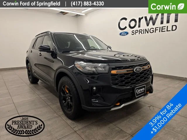 New 2026 Agate Black Metallic Ford Tremor® image 9