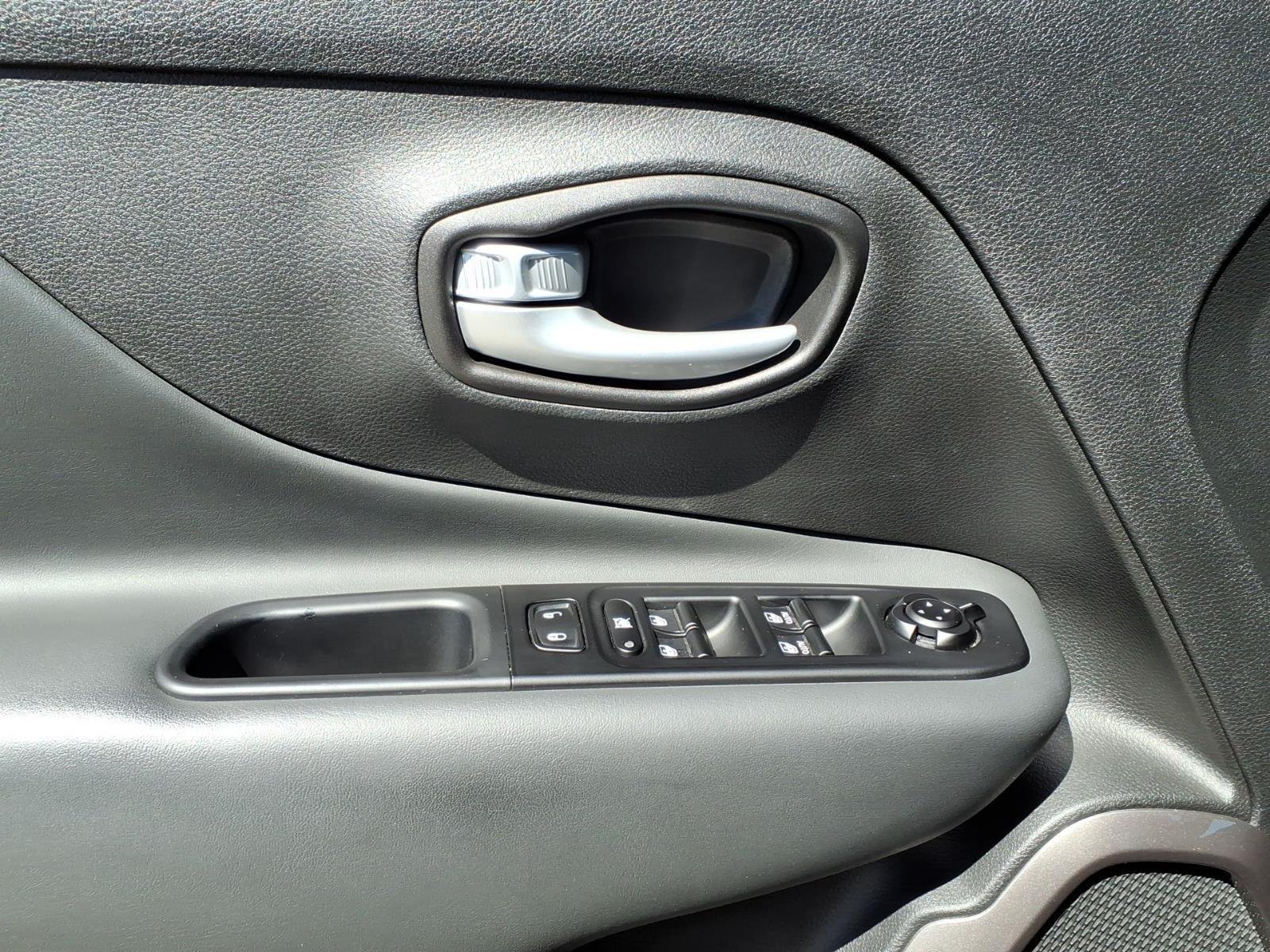 Used 2023 Black Clearcoat Jeep Limited image 23