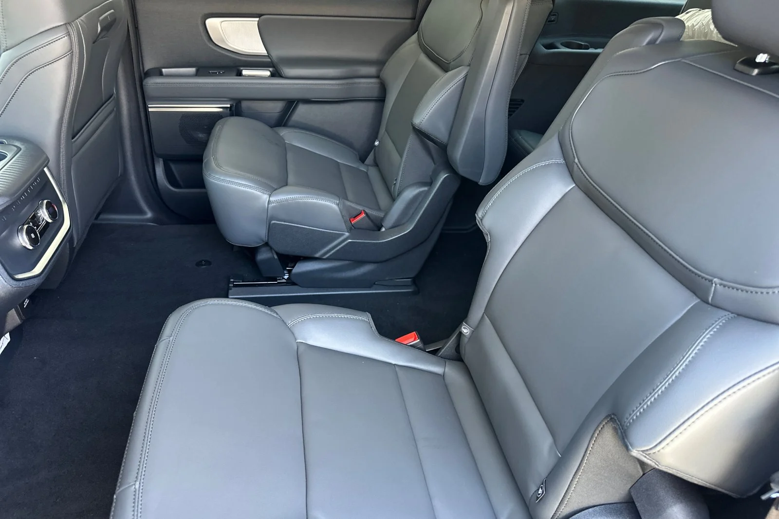 New 2026 Gray Ford Active image 11