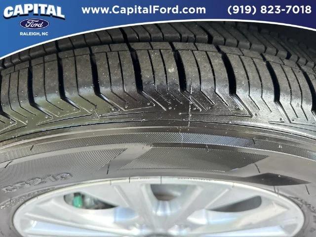 Used 2024 Red Ford Active image 14