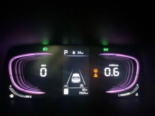 Used 2023 White Kia LX image 15