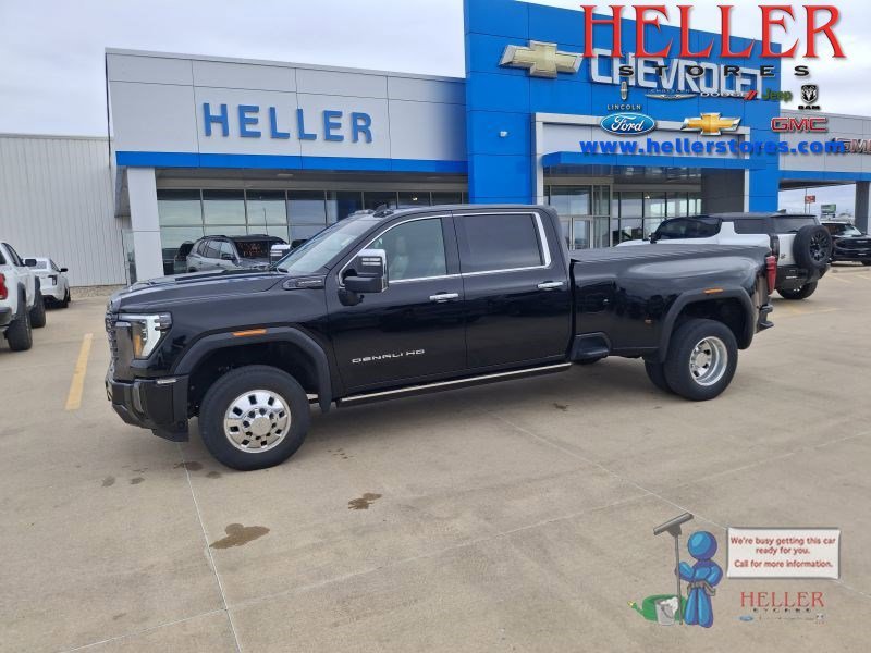 2024 GMC Sierra Denali Ultimate 4WD Crew Cab Long Box DR's photo