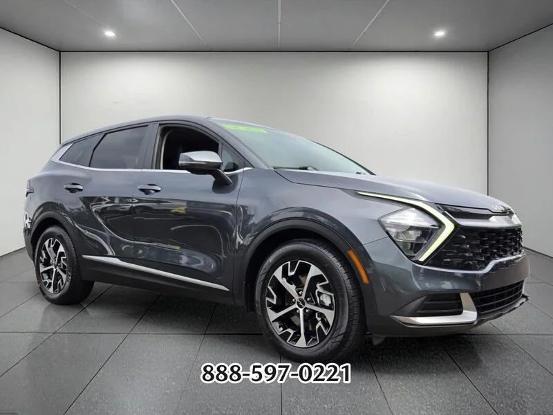 Used 2023 Gray KIA EX image 7