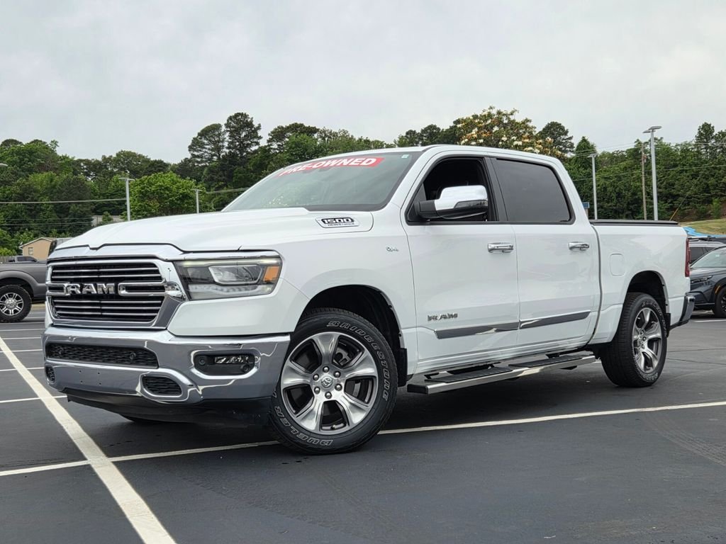 2024 RAM 1500 Laramie 4x4 Crew Cab 5'7's photo