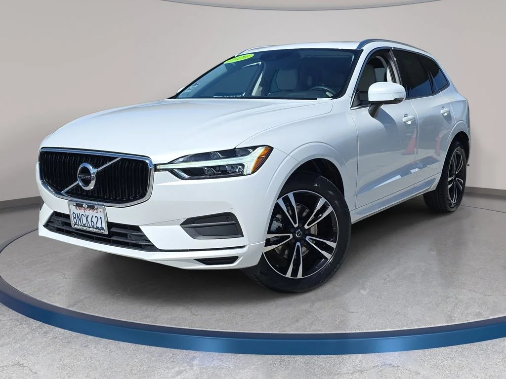 2020 Volvo XC60 T5 Momentum FWD's photo
