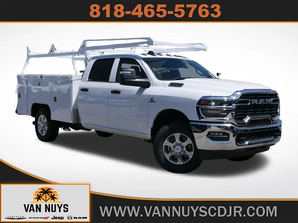2026 RAM 3500 Tradesman Crew Cab's photo