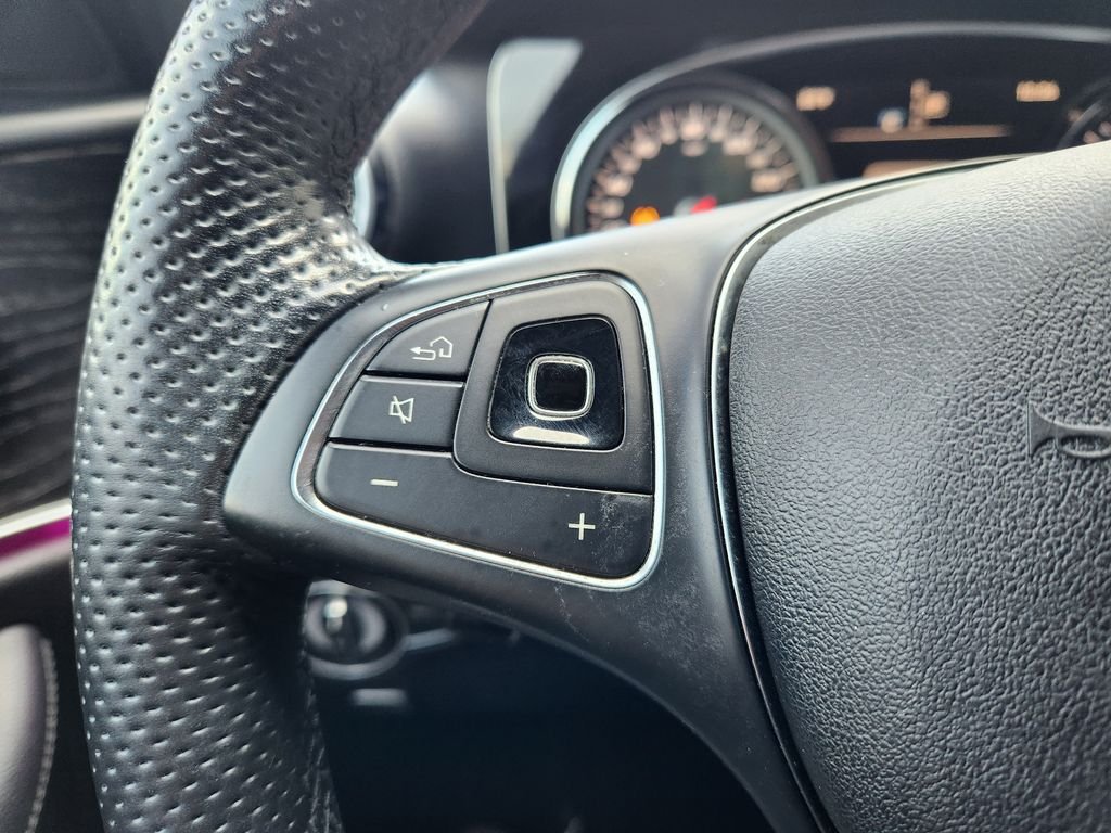 Used 2018 Polar White Mercedes-Benz E 300 image 29