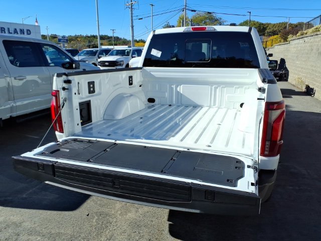 New 2026 Star White Metallic Tri-Coat Ford King Ranch® image 4