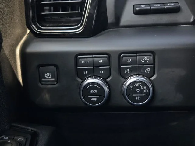 Used 2024 Black GMC AT4 image 20