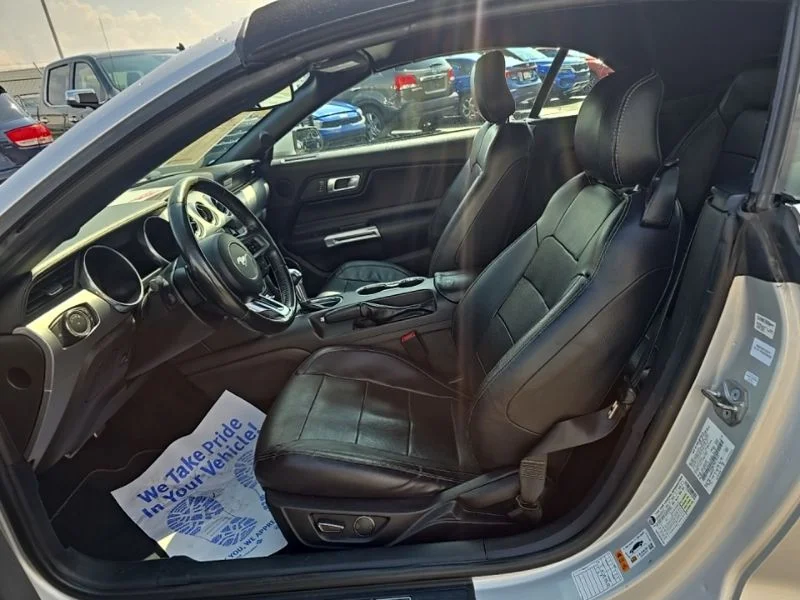 Used 2019 Silver Ford GT Premium image 25