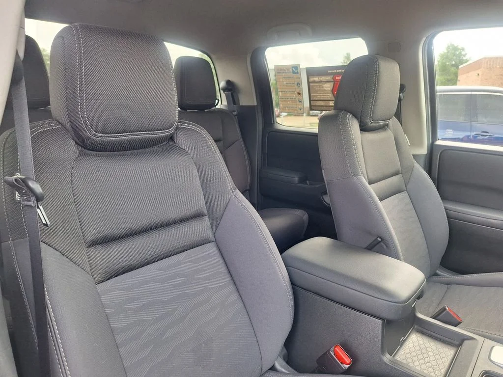Used 2023 Red Nissan SV image 29
