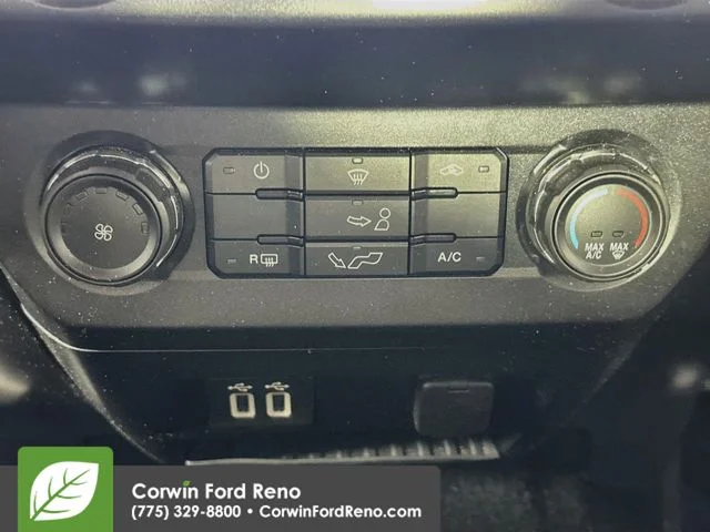 Used 2019 Ruby Red Metallic Tinted Clearcoat Ford XLT image 18