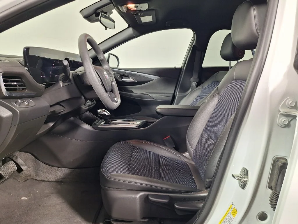 Used 2026 White Buick Preferred image 11