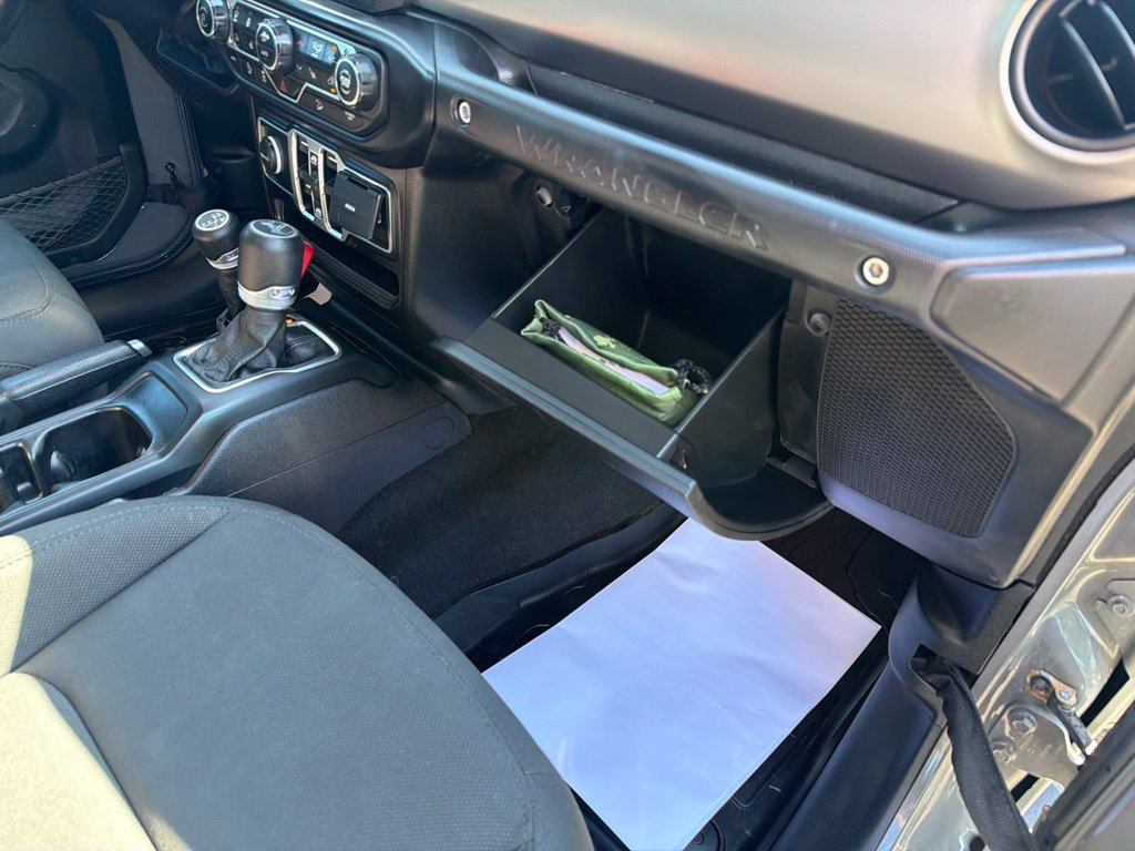 Certified Used 2020 Gray Jeep Unlimited Sport image 43