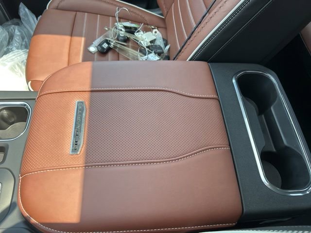 2026 GMC Sierra 3500HD Denali Ultimate - Photo 27