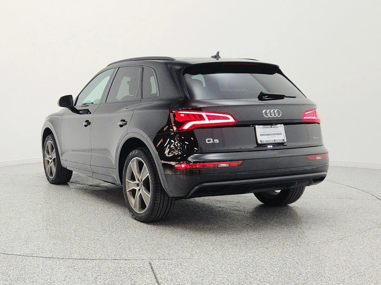 Used 2019 Mythos Black Metallic Audi Premium Plus 45 TFSI quattro image 7