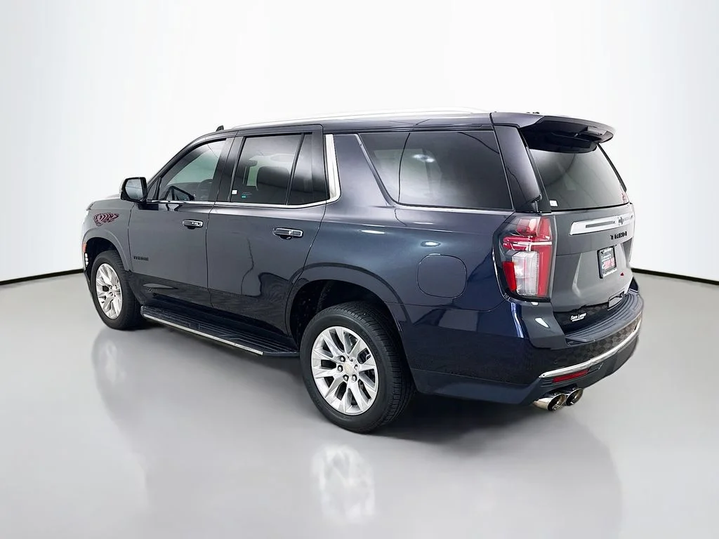 Used 2023 Gray Chevrolet Premier image 5