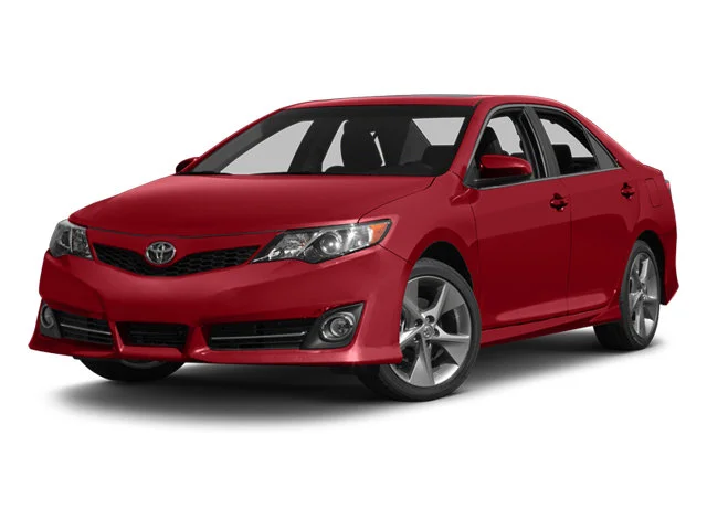 Used 2014  Toyota SE image 1