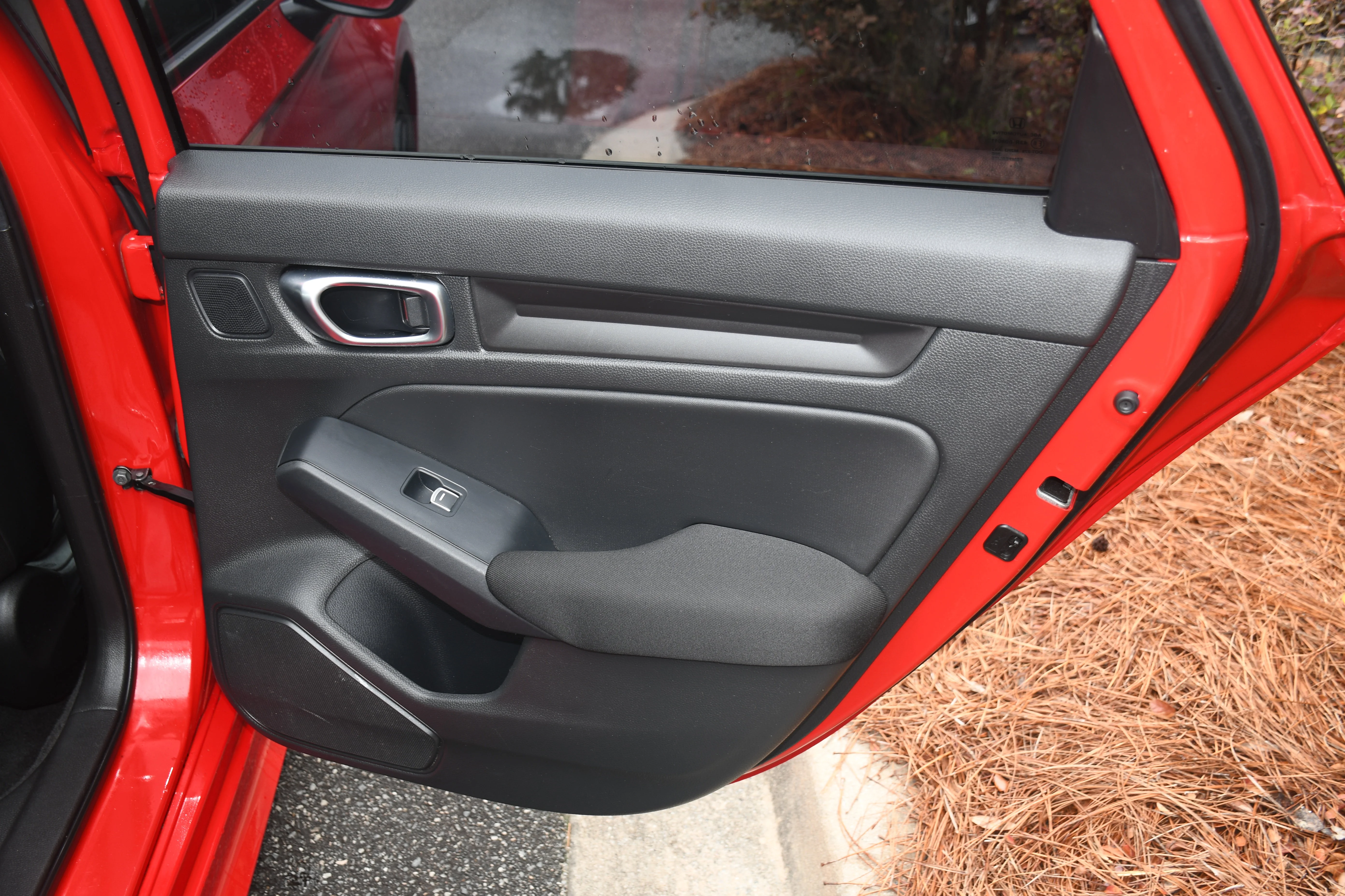 Used 2024  Honda Sport image 17