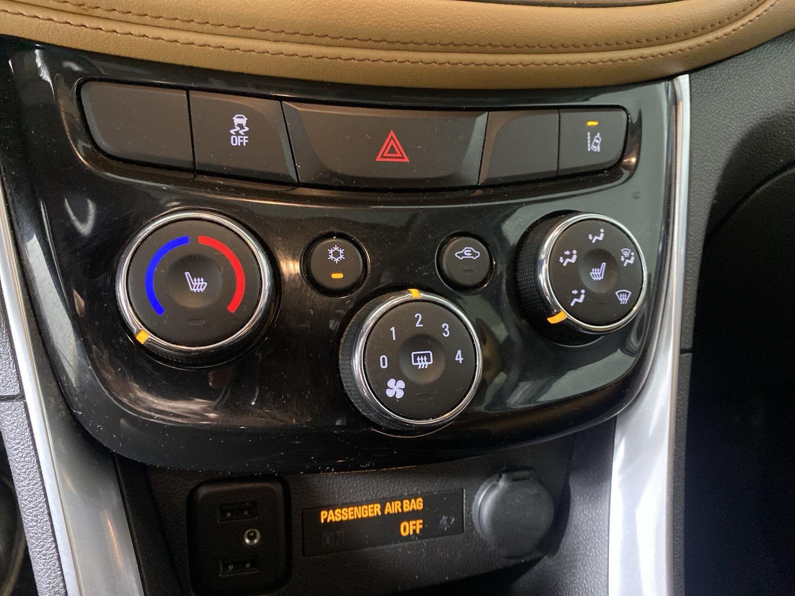 Used 2019 Mosaic Black Metallic Chevrolet Premier image 19