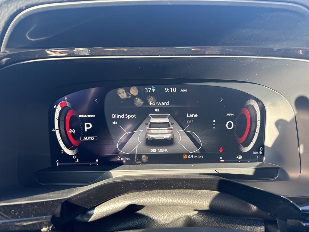 New 2026 Everest White Pearl TriCoat Nissan SL image 24