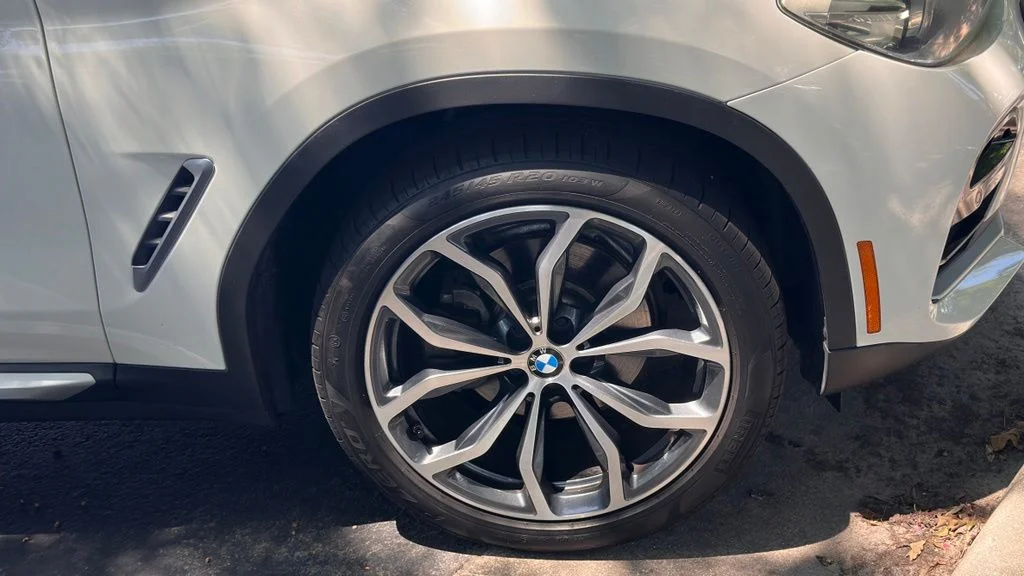 Used 2020 Alpine White BMW xDrive30i image 4