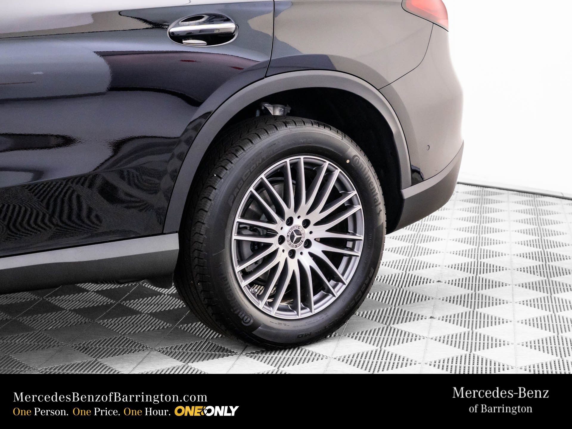 New 2026 Black Mercedes-Benz GLC 300 image 76