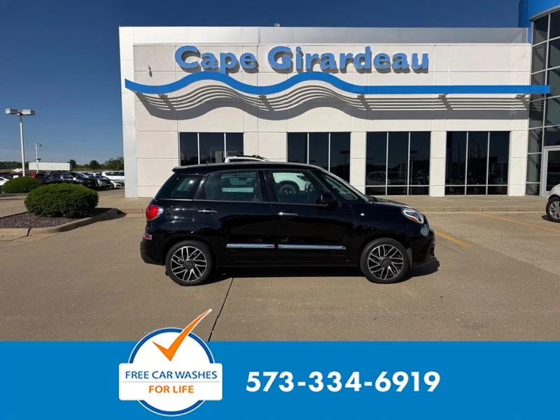 2018 FIAT 500L Pop FWD's photo