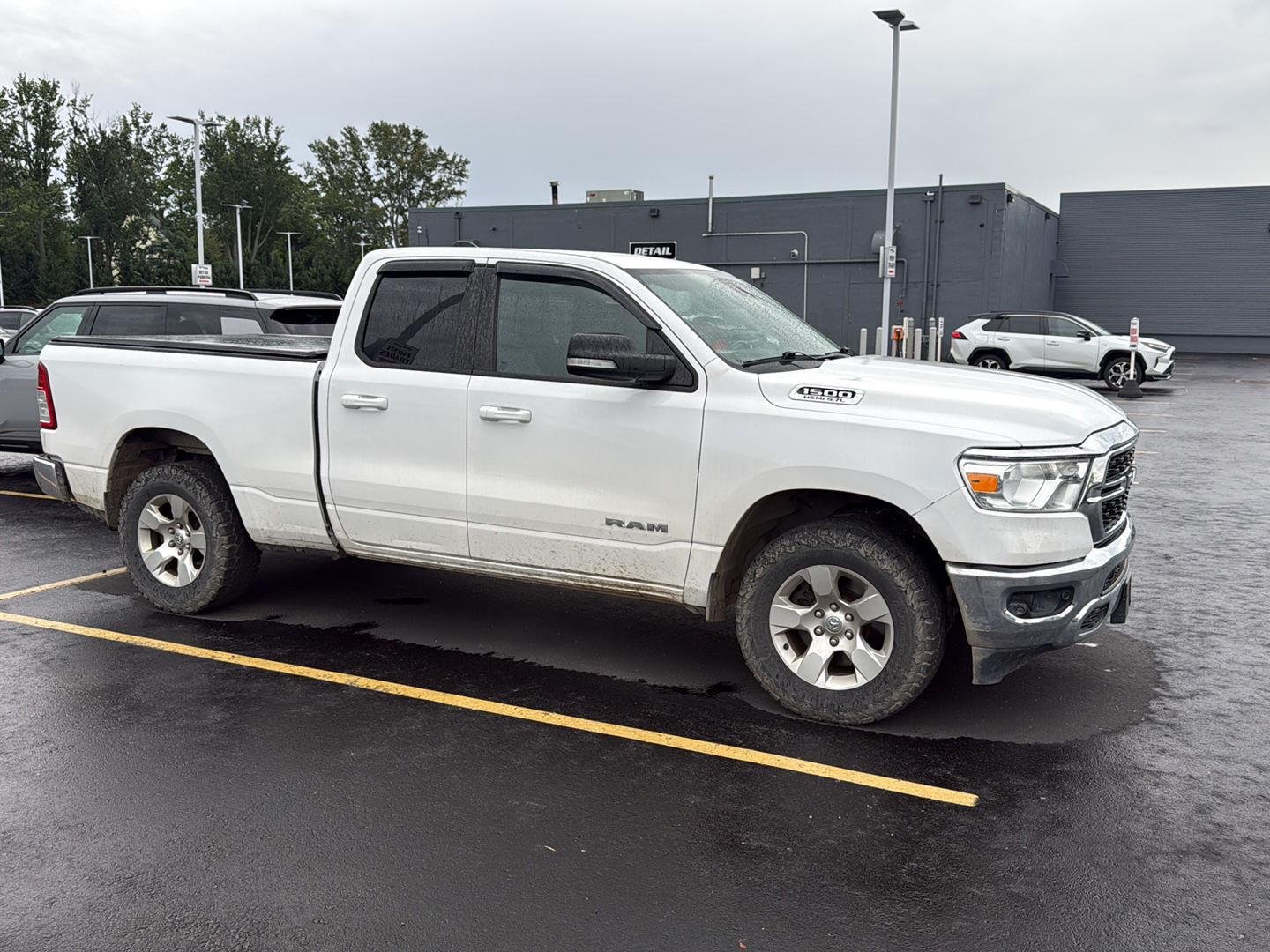 Used 2022 Bright White Clearcoat Ram Big Horn image 9