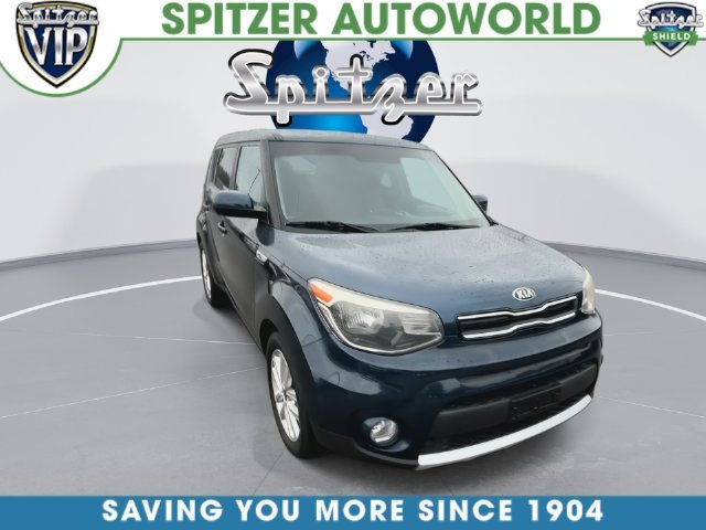 Used 2017 Black Kia Plus image 4