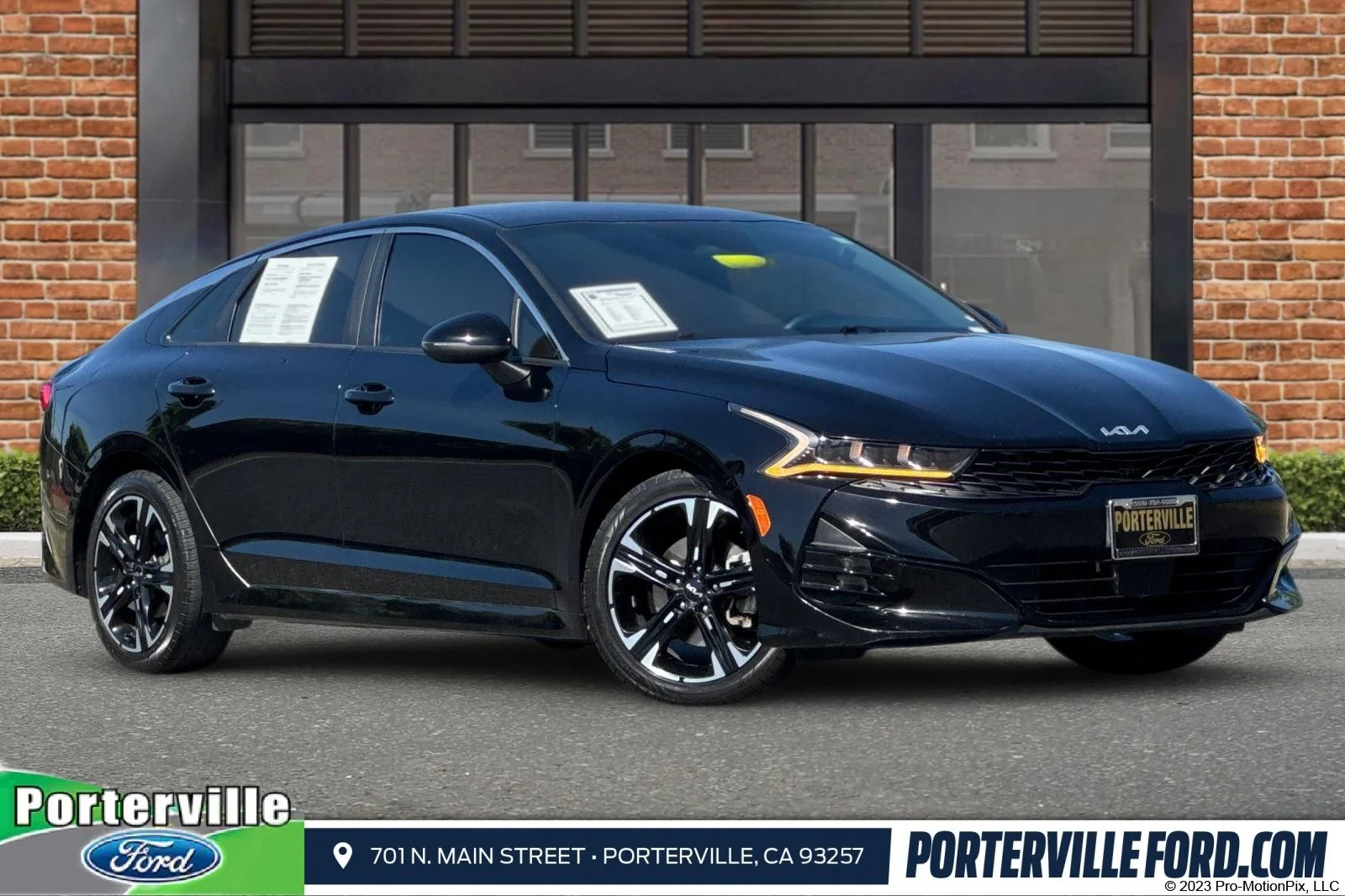 Used 2023 Ebony Black Kia GT-Line image 1