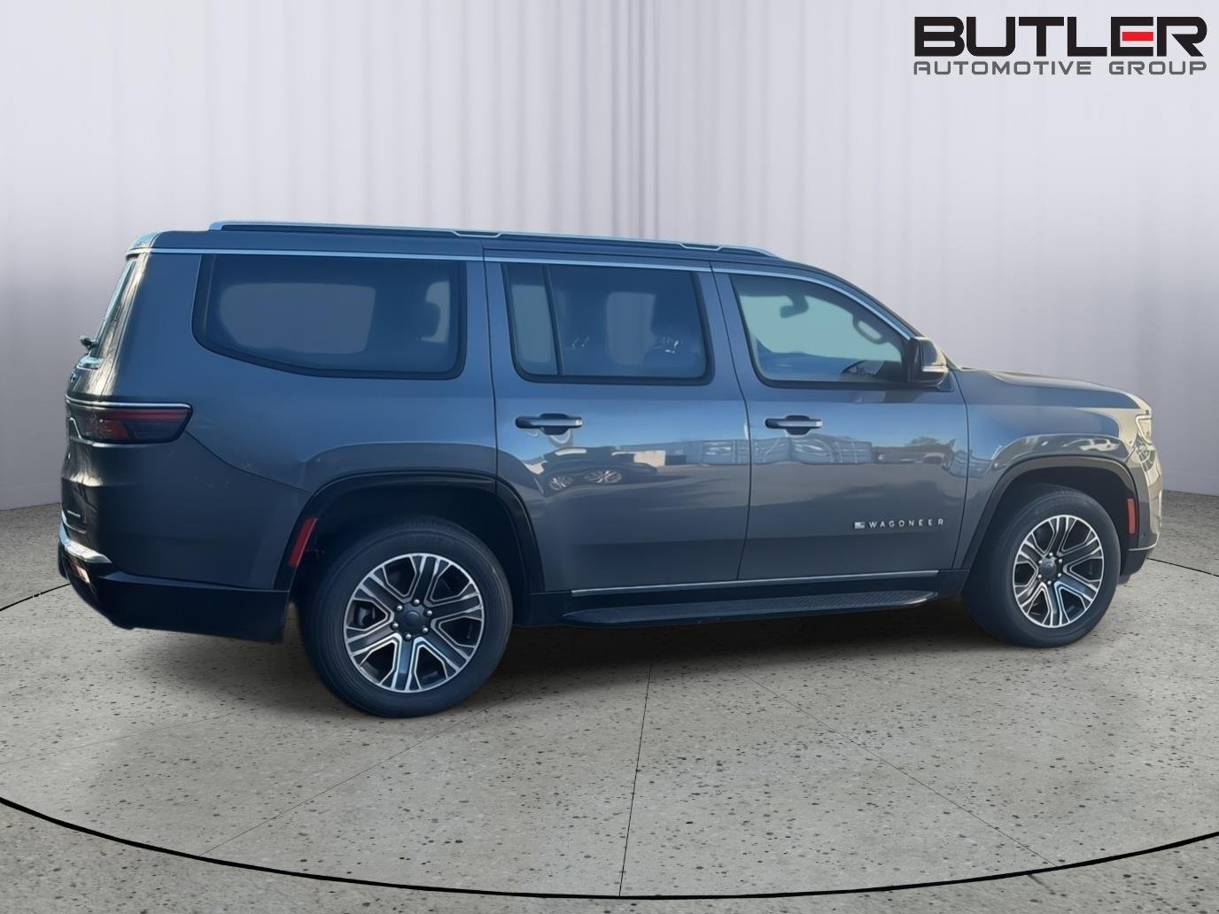 Used 2024 Baltic Gray Metallic Clearcoat Jeep Series II image 8