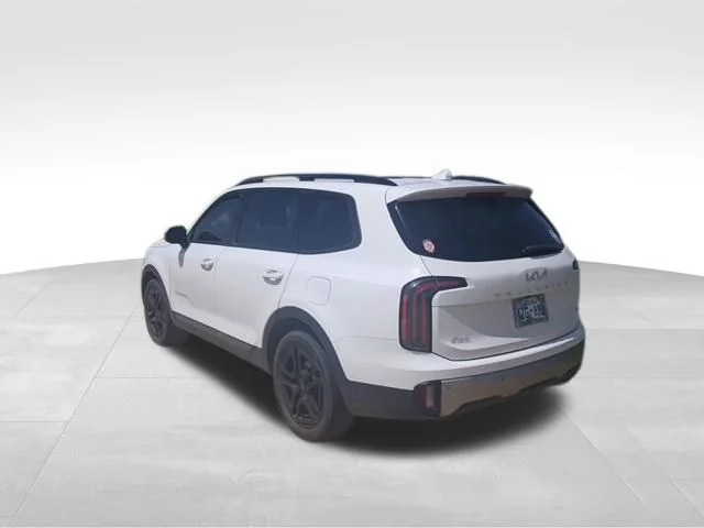 Used 2023 White Kia SX X-Line image 5